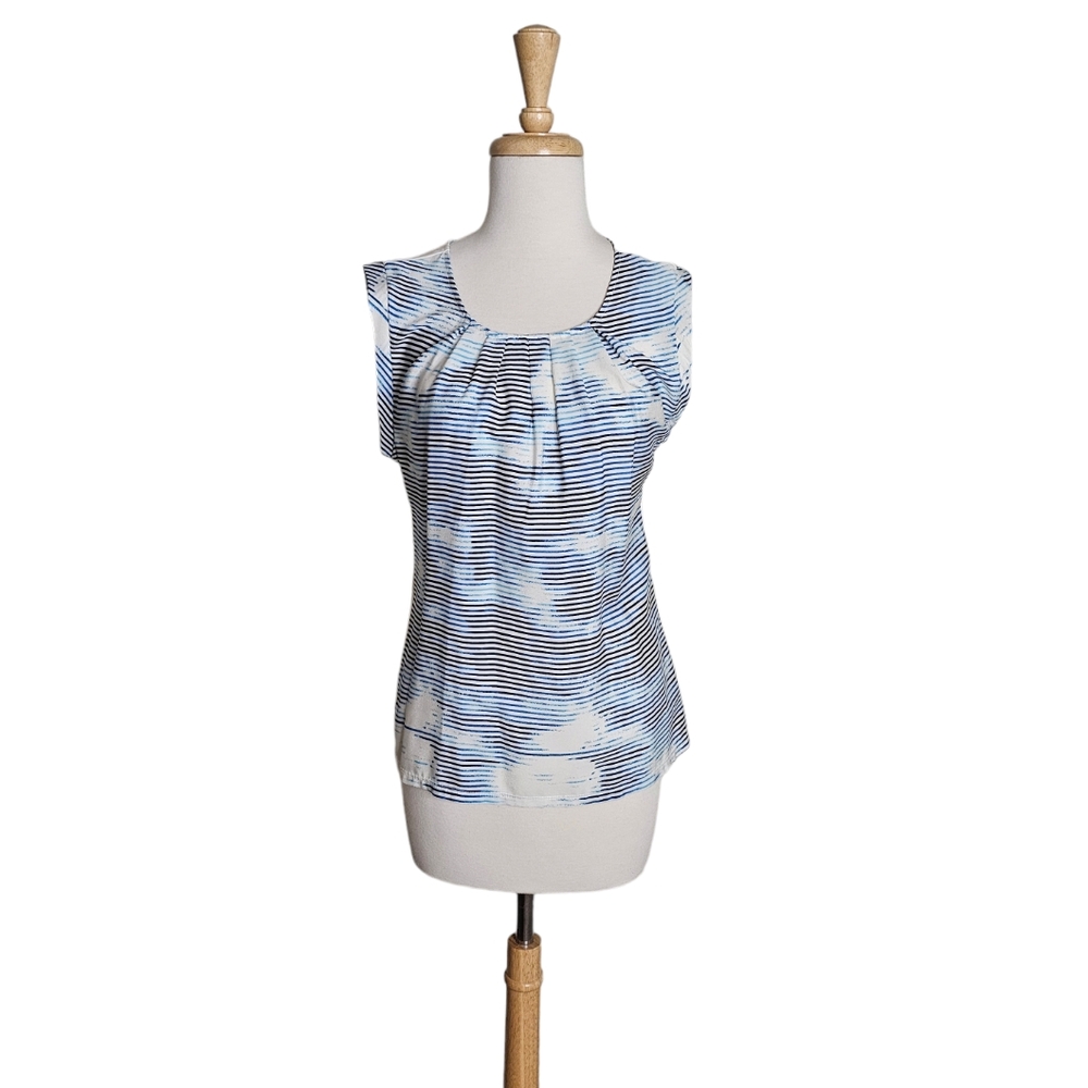 The Limited Sleeveless Knit Top Size Small